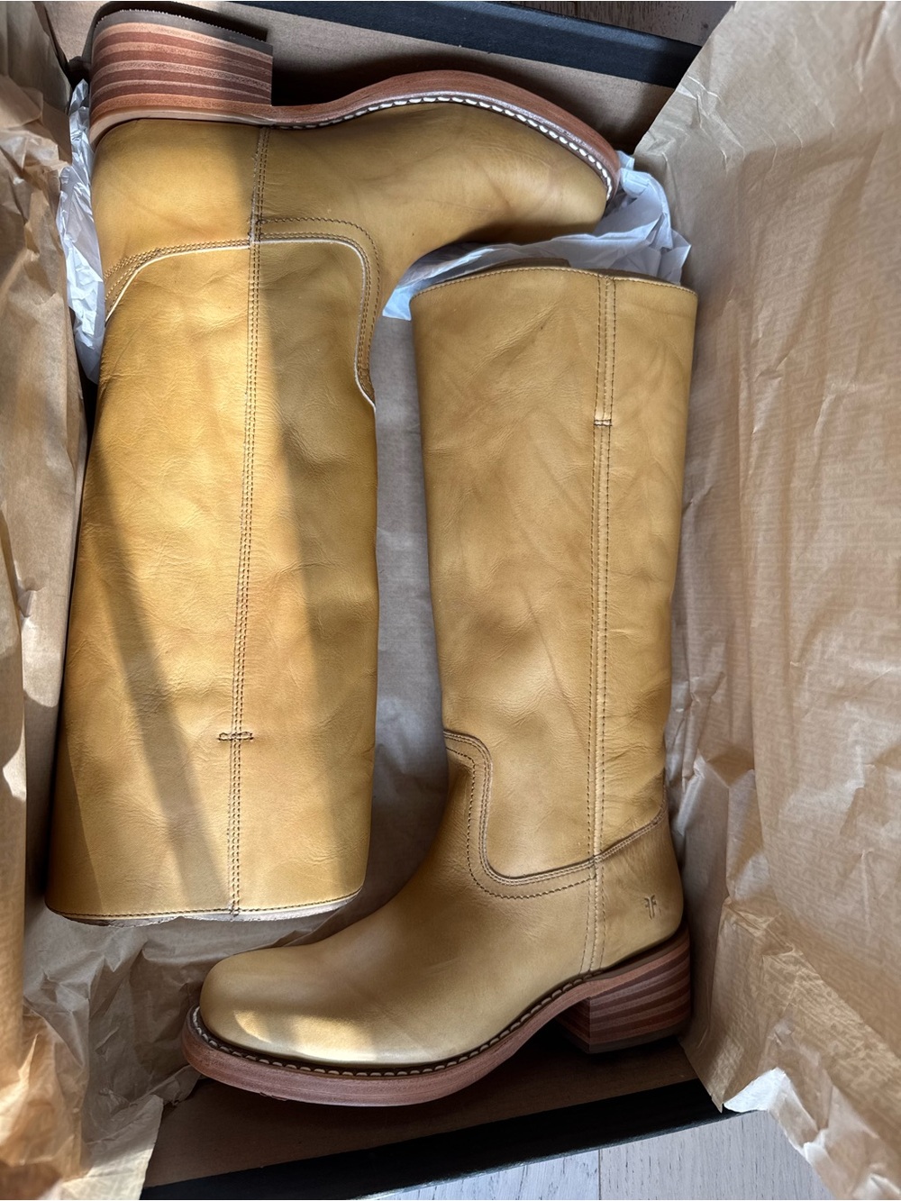 NEW FRYE Campus 14L Boots in Banana Sz: 9 Genuine Leather Tall Boots $498 - Picture 2 of 16